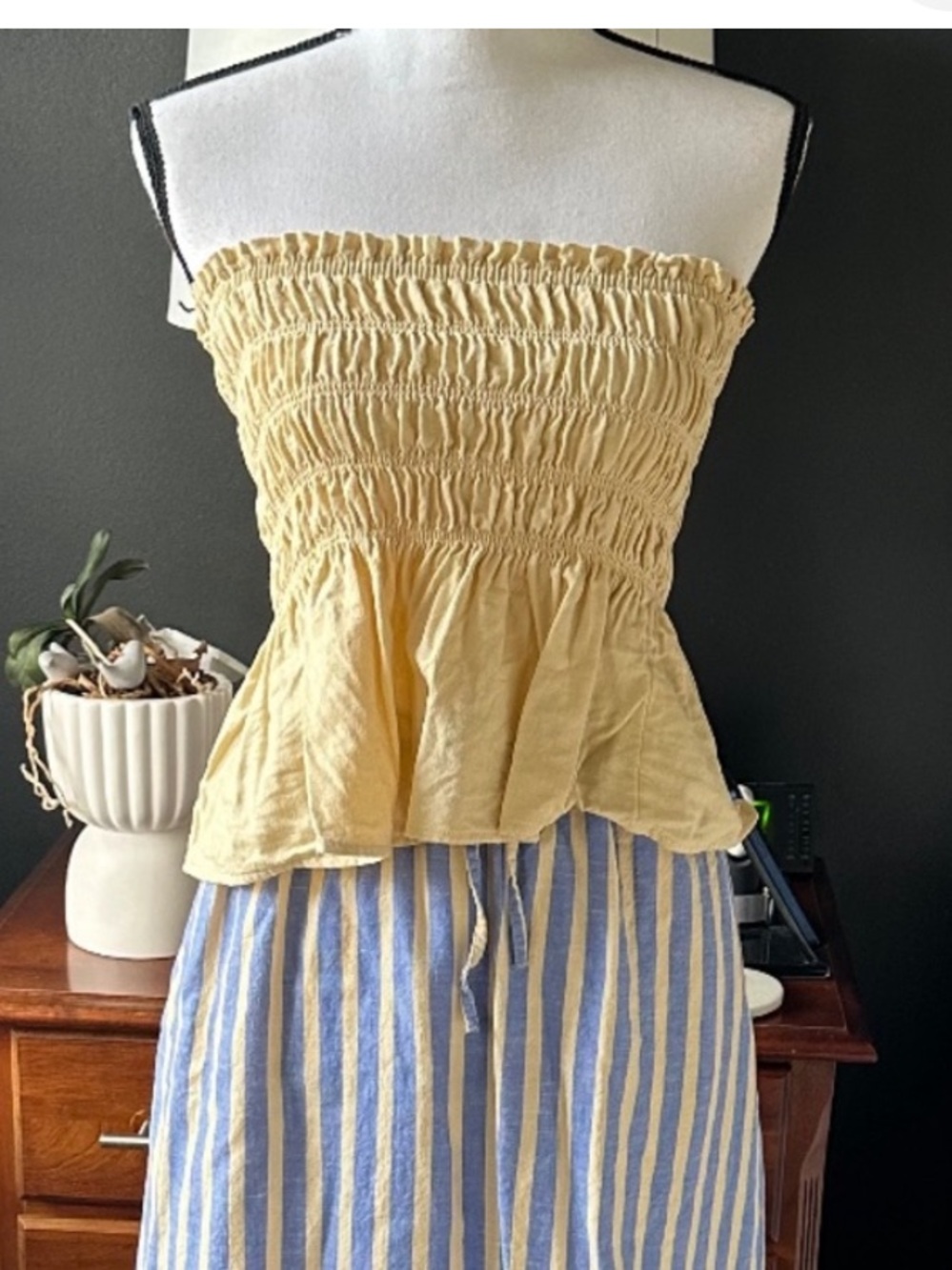 Universal Thread Cream Smocked Ruffle Tube Top